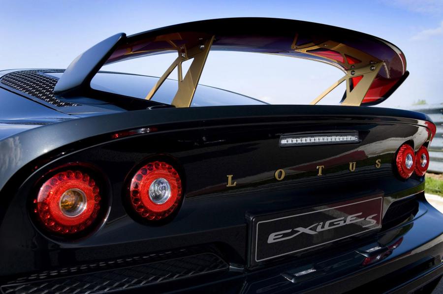  Lotus Exige S LF1 2014 года  (фото 20 из 58)